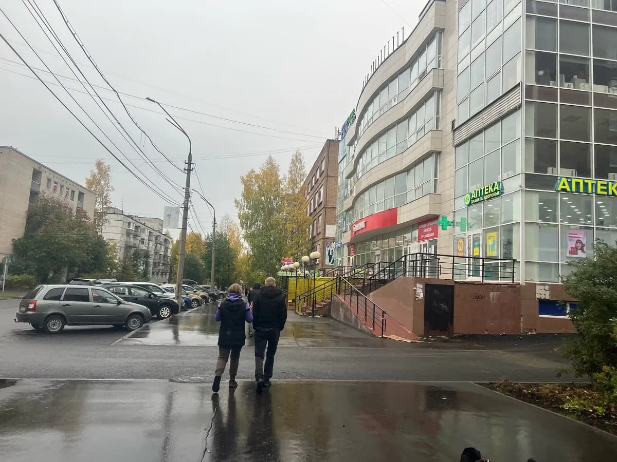 Как правильно отвечать на вопрос «Как дела?», чтобы жить в достатке: 5 советов психолога