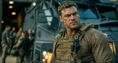 «Военная машина» держится в топе, но сиквел завис: почему Lionsgate не спешит с продолжением и что уже известно