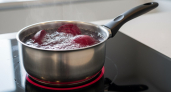 Хозяйкам на заметку: как сварить свеклу за 15 минут без потери цвета и вкуса - лайфхак