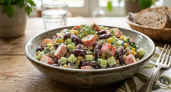 Никакой варки и стояния у плиты: вкуснейший салат «Элеганто» из 3 простых продуктов — не стыдно подавать гостям