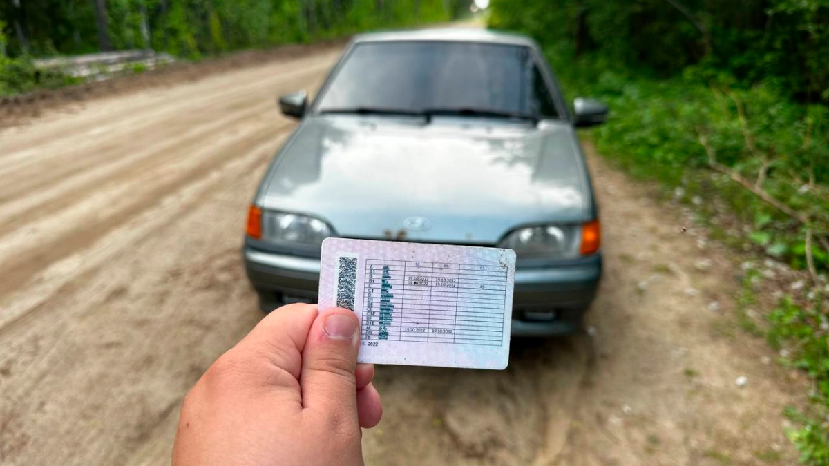 ГАИ рассказало, за сколько дней до истечения водительских прав их нужно обновить 