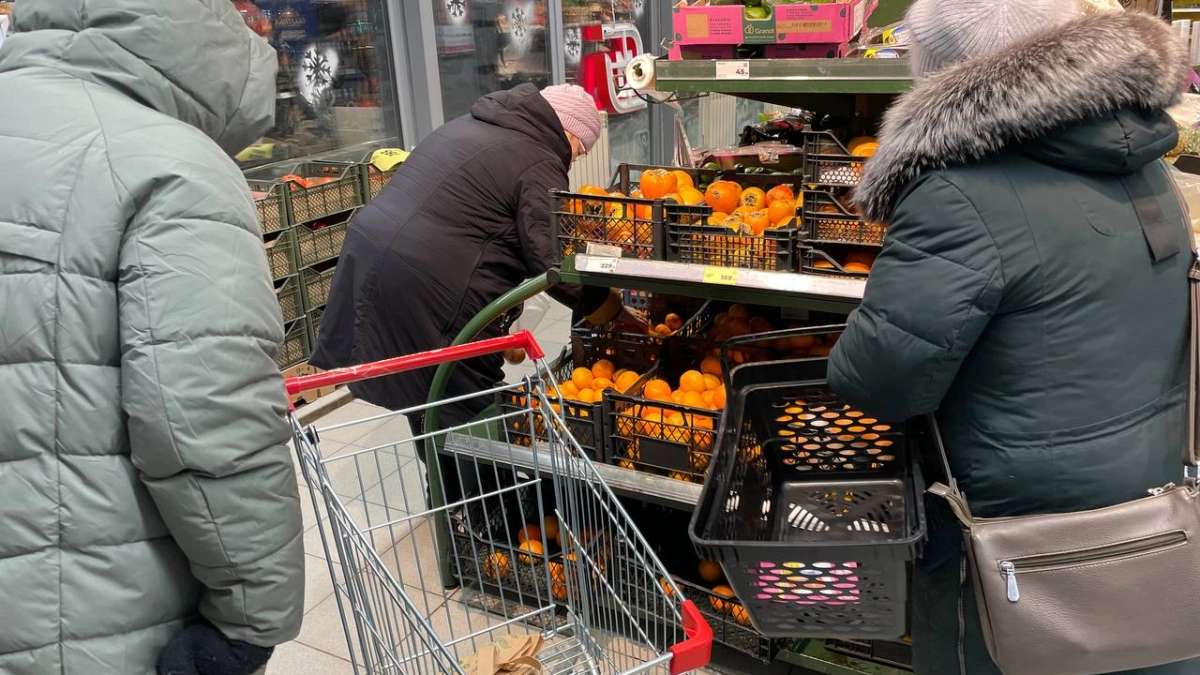 Мягкие сетки из-под фруктов в магазине всегда забираю домой: здорово выручают в хозяйстве – вот 5 применений
